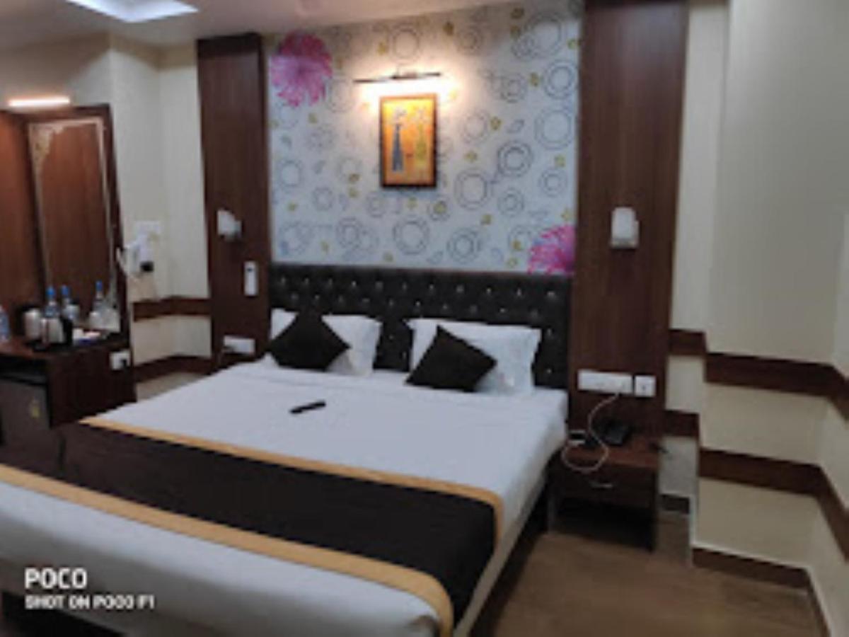 Hotel Raj Inn Bhubaneswar Exterior photo